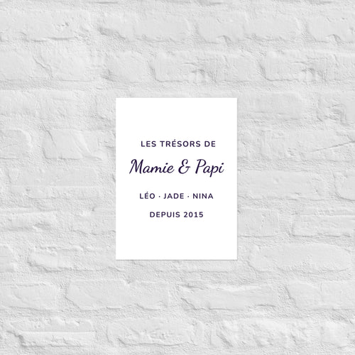 Affiche personnalisée « Mamie & Papi » accrochée au mur, format 30 × 40 cm