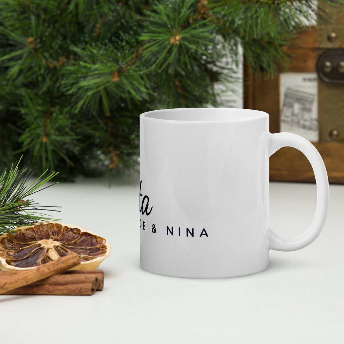 Mug personnalisé « Tata de… » avec les prénoms de ses neveux et nièces